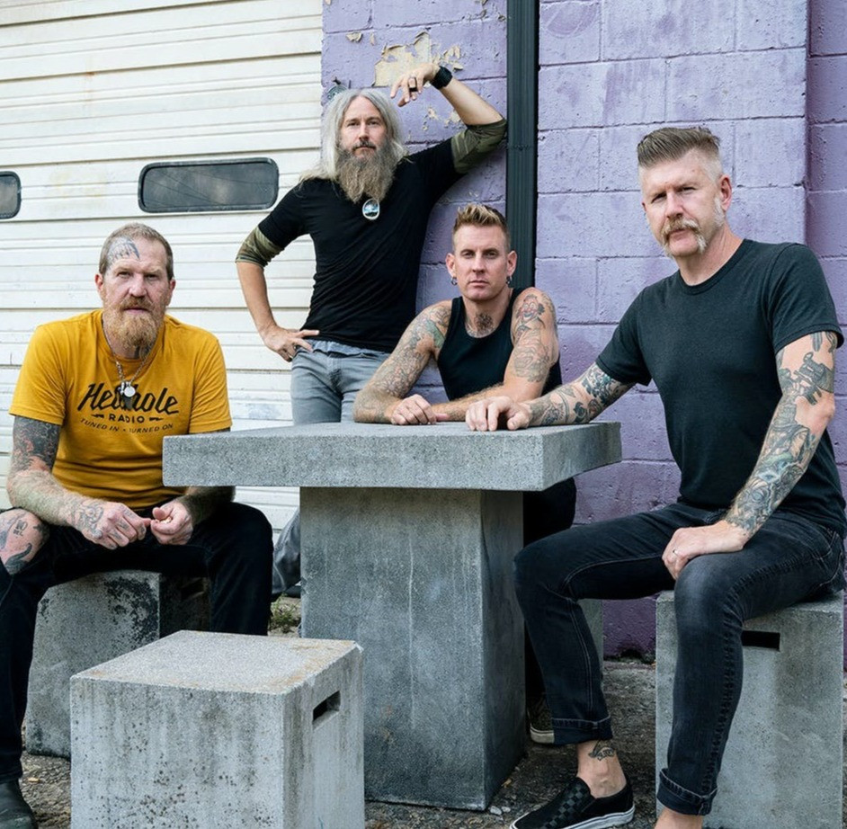 Первой слушать. Mastodon Band. Mastodon Hushed and Grim. Mastodon albums. Mastodon 2002.