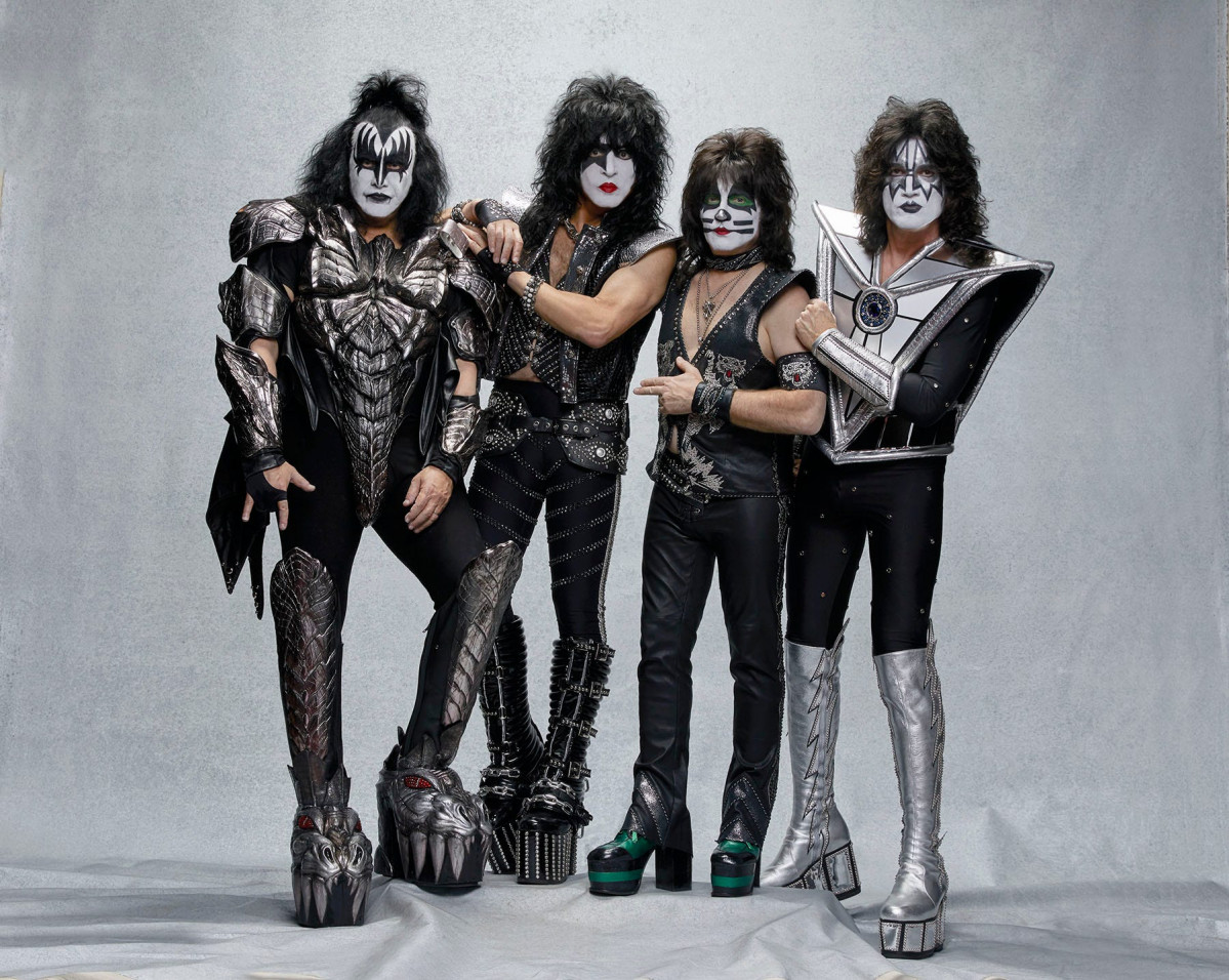 Группу Kiss поймали на использовании фонограммы — ROCK FM